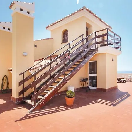Apartment Penthouse On The Beachfront *