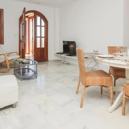 Penthouse On The Beachfront Apartment Estepona