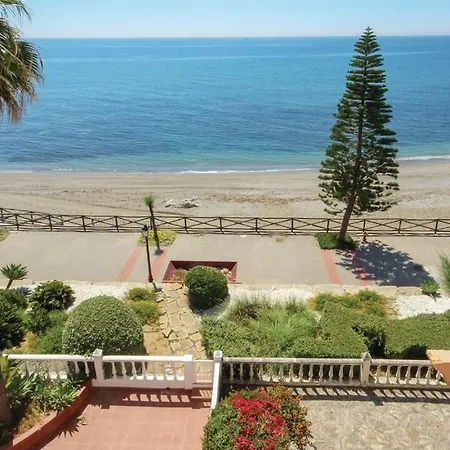 Penthouse On The Beachfront Estepona