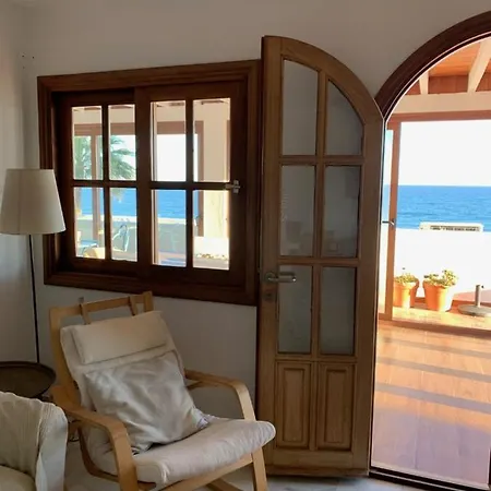 Penthouse On The Beachfront Apartment