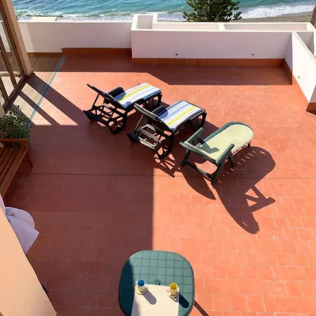Penthouse On The Beachfront Apartment Estepona