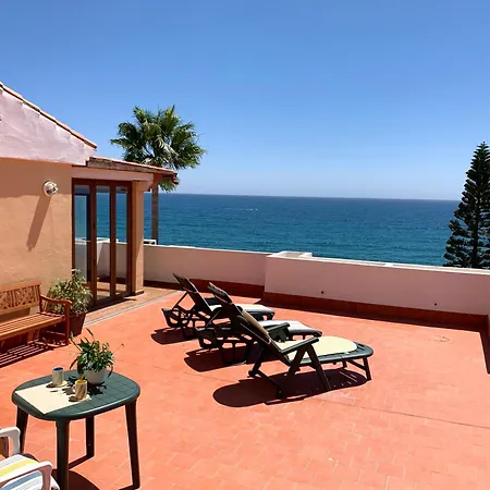 Apartment Penthouse On The Beachfront Estepona
